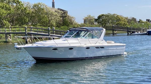 Tiara Yachts 3100 Open 