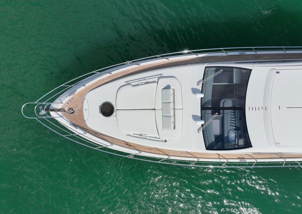 Azimut 62S image