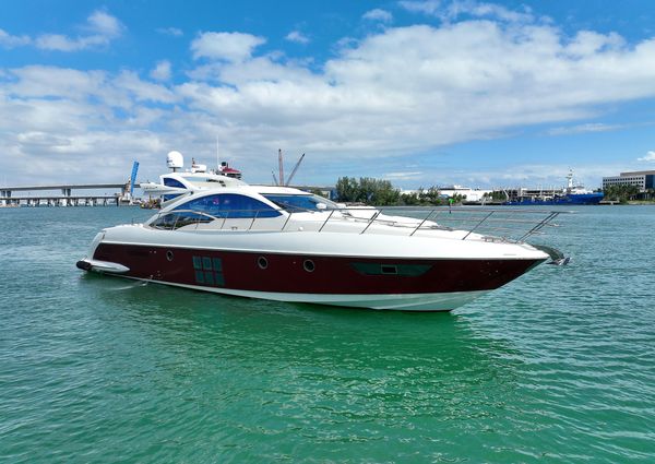 Azimut 62S image