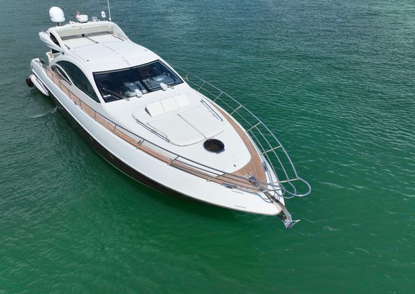 Azimut 62S image