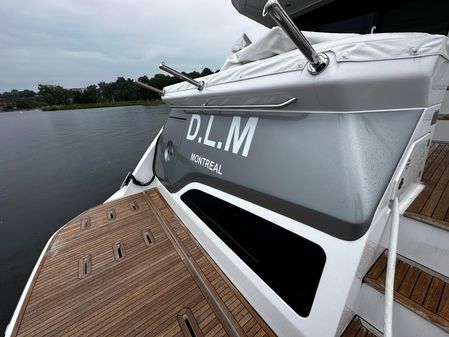 Azimut 53 Fly image