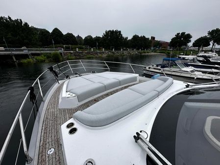 Azimut 53 Fly image