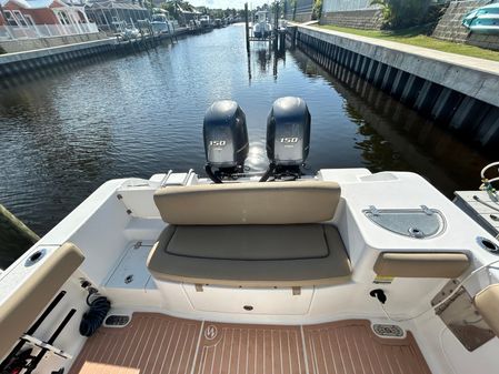 Sportsman Heritage 251 Center Console image