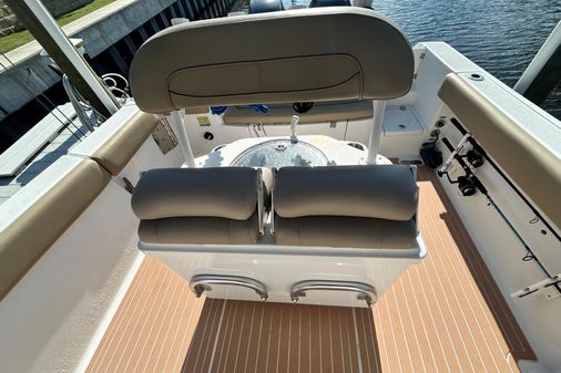 Sportsman Heritage 251 Center Console image