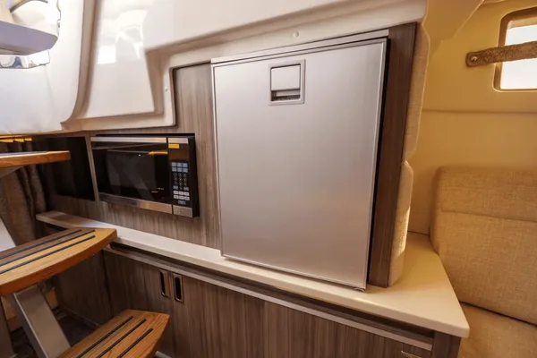 Sea-ray SUNDANCER-320 image