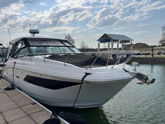 Sea-ray SUNDANCER-320 image