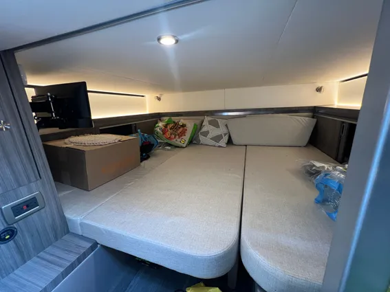 Sea-ray SUNDANCER-320 image