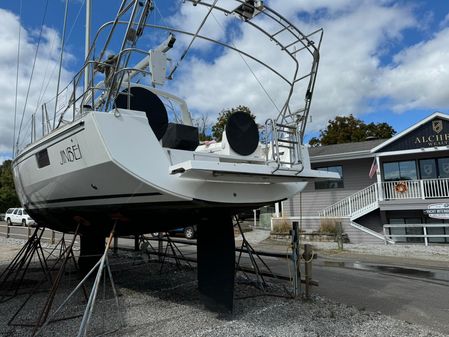 Beneteau Oceanis 48 image