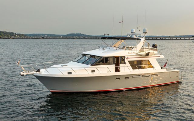 Ocean Alexander 64 - main image