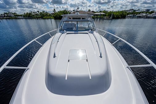 Intrepid 430 Sport Yacht image