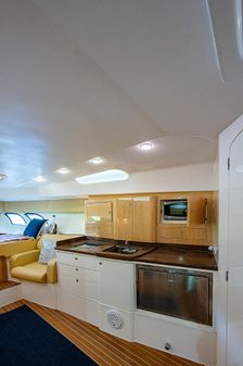 Intrepid 430 Sport Yacht image