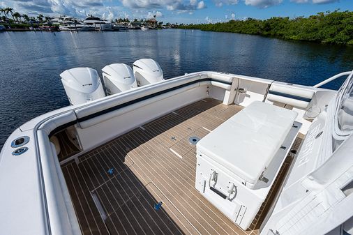 Intrepid 430 Sport Yacht image