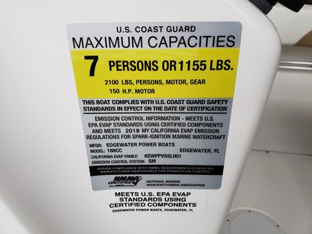 Edgewater 188CC Center Console image