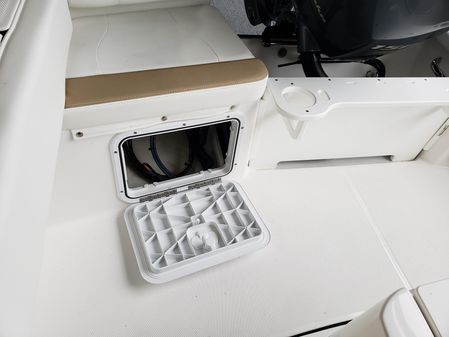 Edgewater 188CC Center Console image