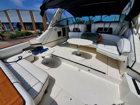 Sea Ray 460 Express Cruiser image