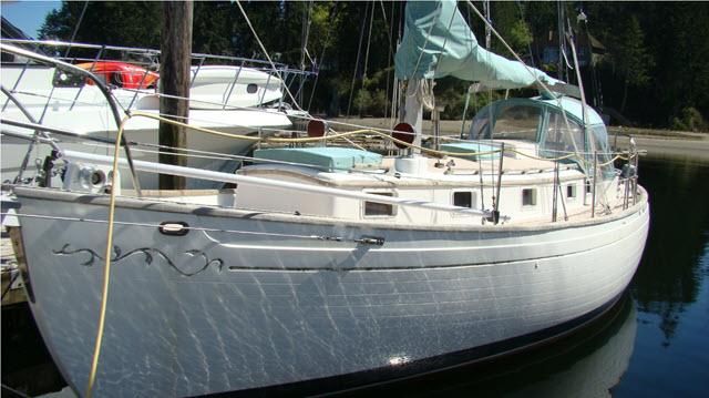 Huntingford True North 34 Cutter - main image