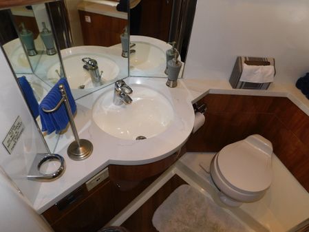 Sunseeker Manhattan 74 image