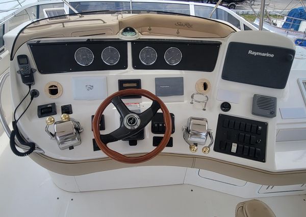 Sea Ray 480 Sedan Bridge image