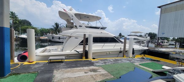 Sea Ray 480 Sedan Bridge image