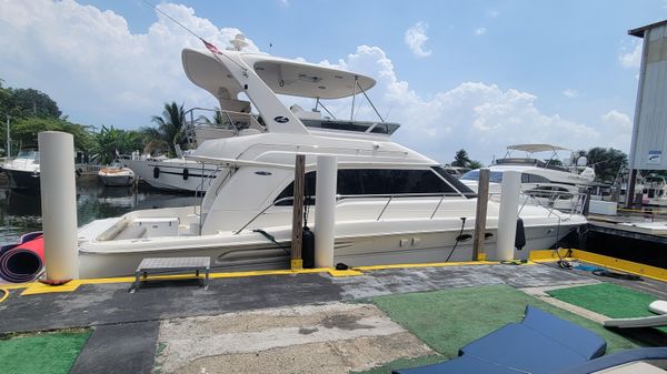 Sea Ray 480 Sedan Bridge