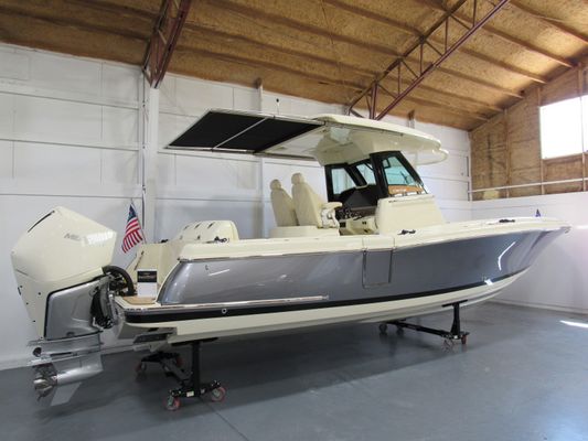 Chris-Craft Catalina 30 - main image