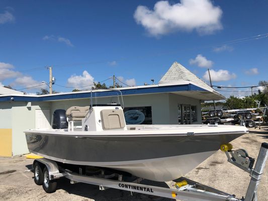 Sea Pro 208 Bay - main image