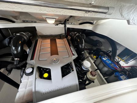Sea Ray 270 Select EX image