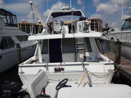 Bayliner 4788 image