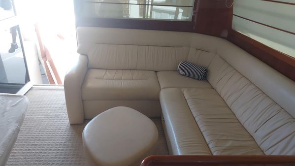 Riviera 40 Flybridge image