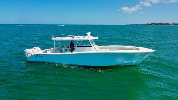 Yellowfin 42 Center Console