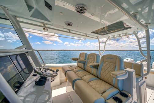 Yellowfin 42 Center Console image