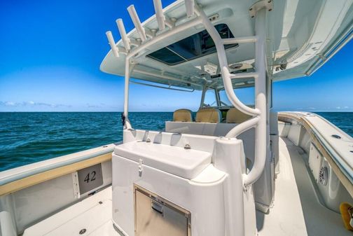 Yellowfin 42 Center Console image