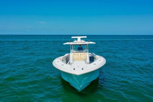 Yellowfin 42 Center Console image