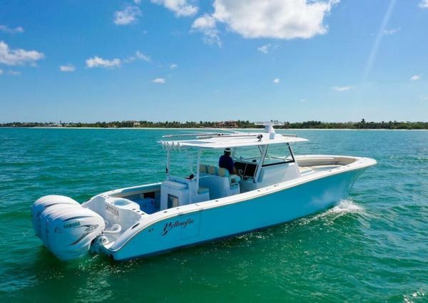 Yellowfin 42 Center Console image