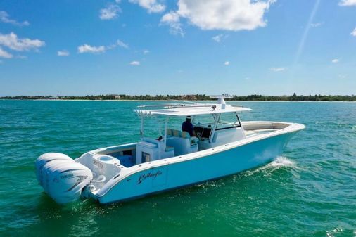 Yellowfin 42 Center Console image