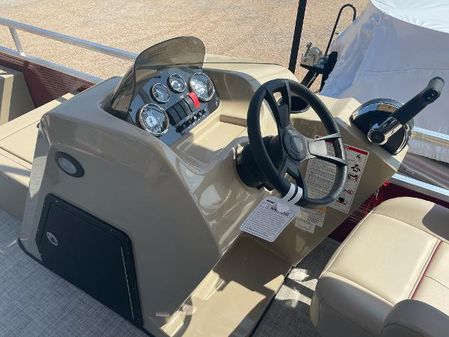 Lowe ULTRA-182-FISH-CRUISE image