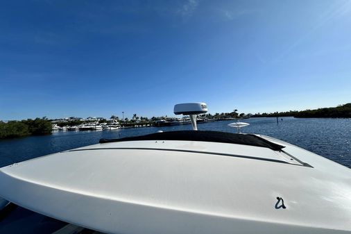 Sea Ray 320 Sundancer OB image