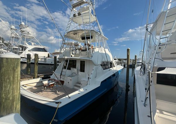 Hatteras 54 Convertible image