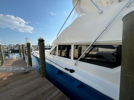 Hatteras 54 Convertible image