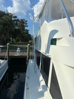 Hatteras 54 Convertible image