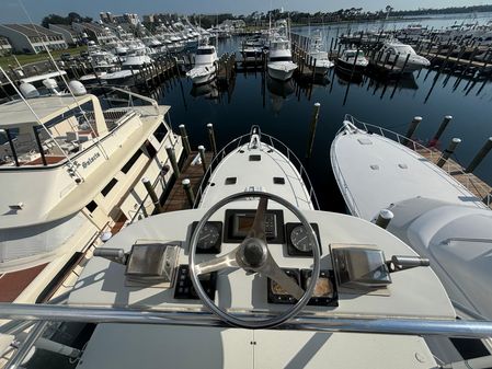 Hatteras 54 Convertible image