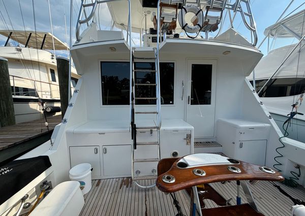 Hatteras 54 Convertible image