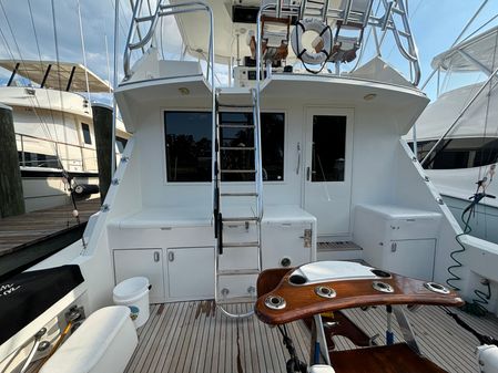 Hatteras 54 Convertible image