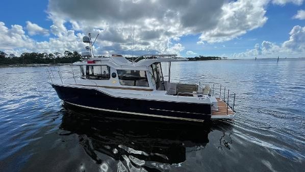 Ranger-tugs R-29S image