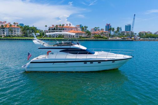 Azimut 43 Fly image