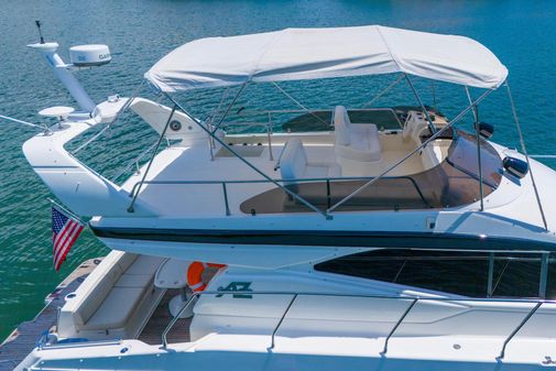 Azimut 43 Fly image