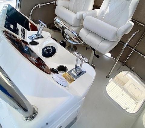 Riviera 37-FLYBRIDGE image