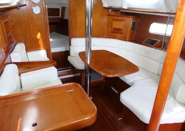 Beneteau 361 image