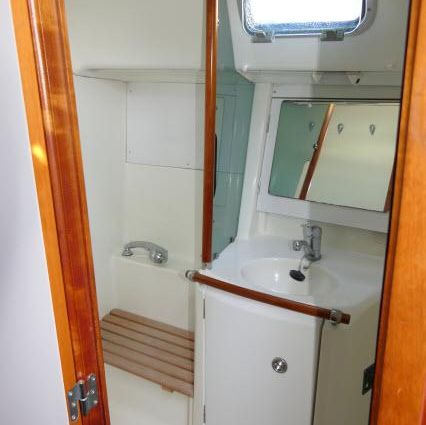 Beneteau 361 image