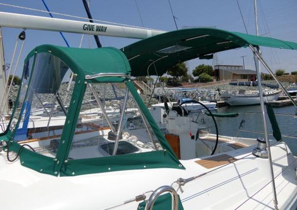 Beneteau 361 image